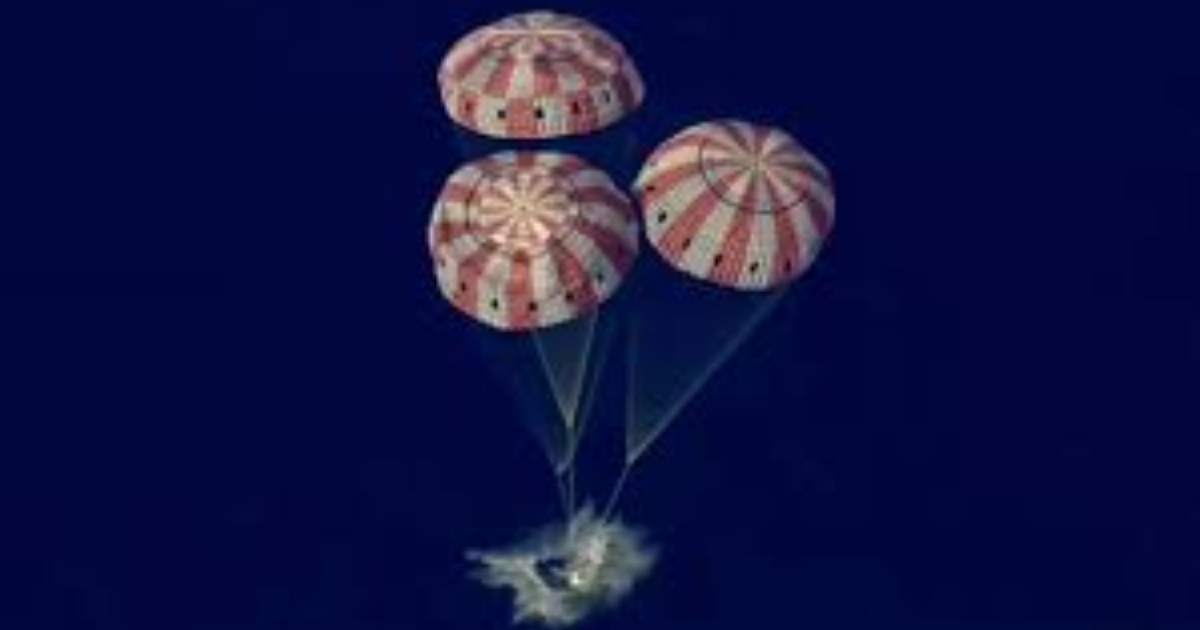 NASA's Artemis Crew Splashes Down After History-Making Moon Mission — WSJ